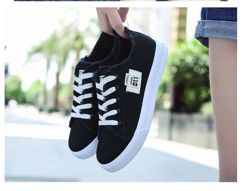 Women'S Casual Round Toe Solid Color Canvas Shoes, Small White, Flat Bottom, PVC Sole, Fabric Upper And Insole, Hand Wash, No Dry Clean, Spring, Autumn, All Season 2022