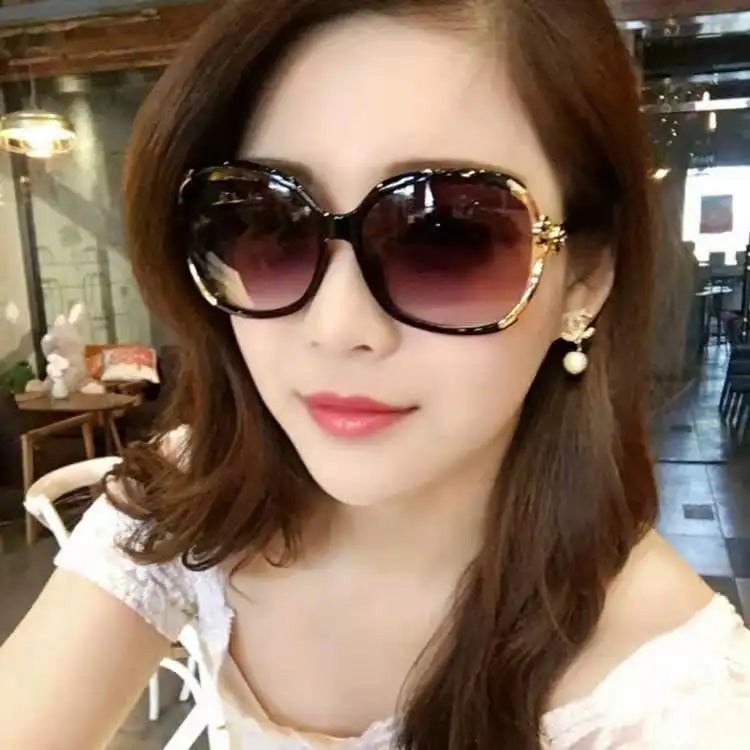 Brille 2021 Sonnenbrille Damenmode großer Rahmen Trend Rose dekorative Brille