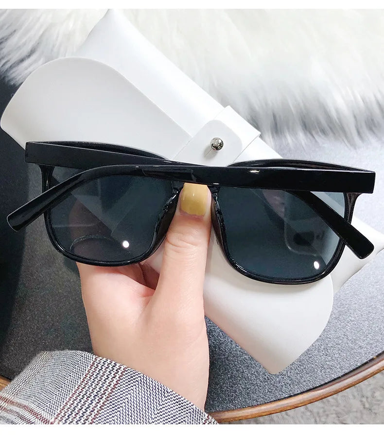 Sommer Quadratische Sonnenbrille für Dame Mode Trendy Stil Sonnenbrille Vintage Shades Brille UV400 Schutz Streetwear Brillen