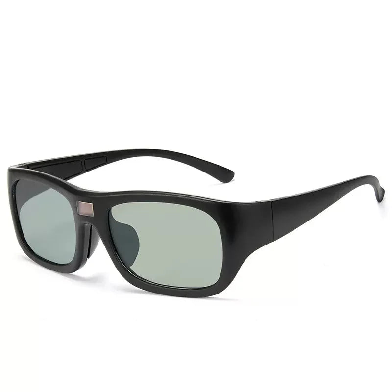 Sportreiten 0,1 s Intelligente photochrome Sonnenbrille für Männer TR90 Farbwechsel Polarisierte Linsenschirme UV400 Angeln Sonnenbrille