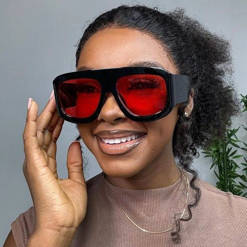 Übergroße quadratische Sonnenbrille für Männer und Frauen, 2025, neueste Mode, trendige INS-Partybrille, Unisex, stilvolles Accessoire, Freundschaftsgeschenke