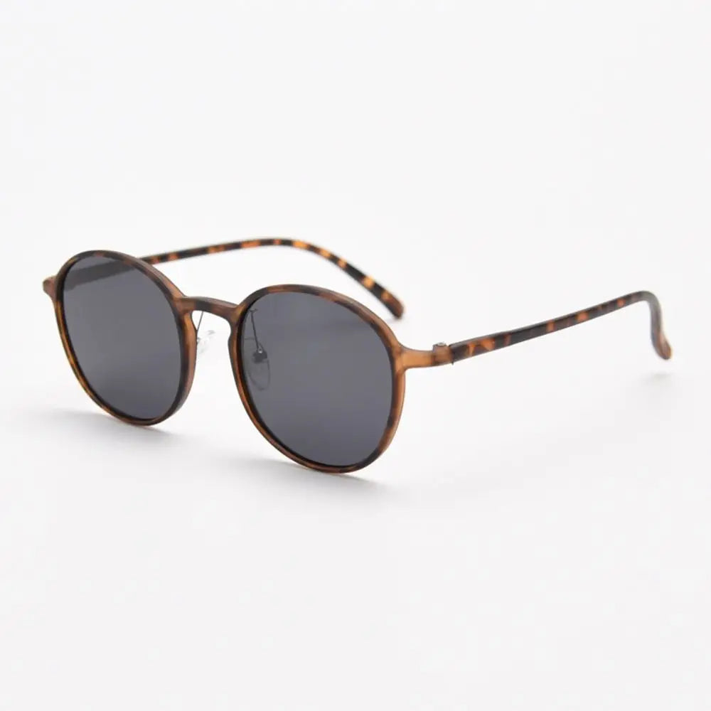 Sonnenbrille mit rundem Rahmen und rundem Rahmen, klassisches ultraleichtes Design, UV-beständige Brille, Vintage, trendige Fahrsonnenbrille, Sport