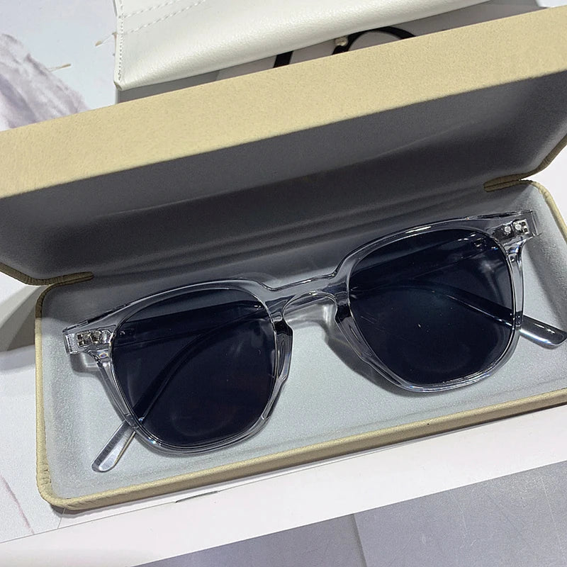 Neue Vintage Quadratische Sonnenbrille für Damen und Herren Luxusmarke Kleine Runde Sonnenbrillen Kleine Brillen für Männer und Frauen