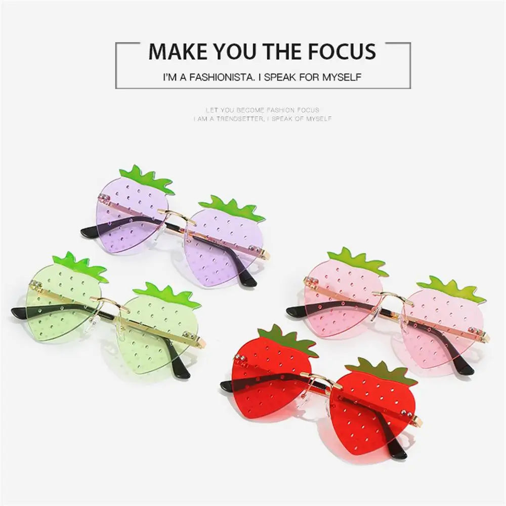 Einzigartige Bunte Erdbeere Sonnenbrille für Frauen Männer Festival Party Rave Sonnenbrille Weihnachten Dekorationen Straße Snap Brillen