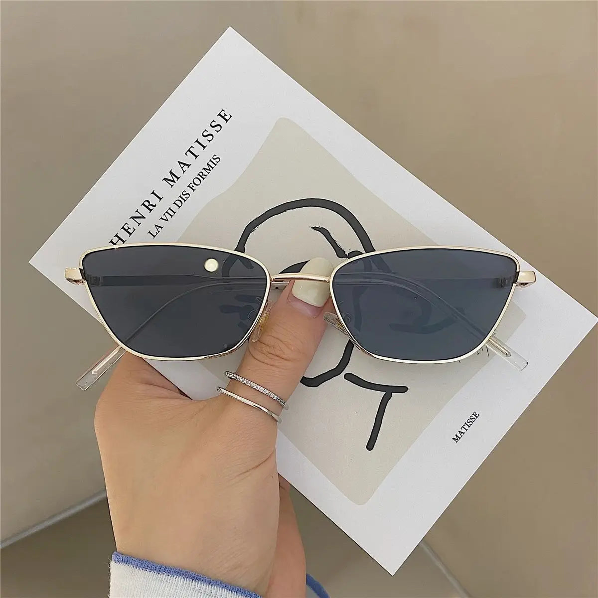 Sonnenbrille für Damen, klassisch, modisch, übergroß, antireflexig, Vintage, quadratisch, Metall-Sonnenbrille, Fahrbrille, UV400, О