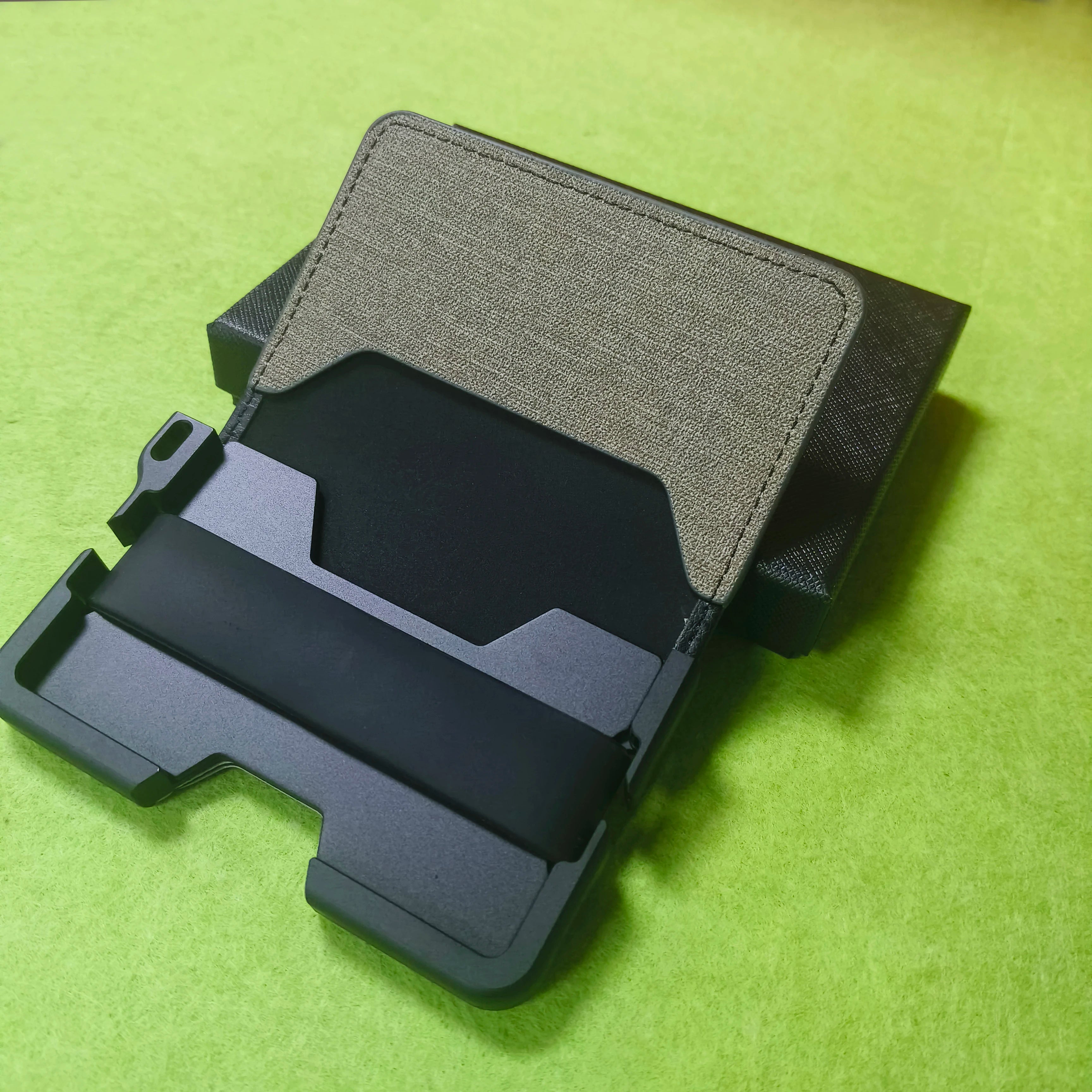 Geldbörse für Herren – Schlanke Herren-Geldbörse, Bifold-Geldbörsen, Aluminium, Kreditkarten-Reisepasshülle, Herren-Geldbörse, RFID-blockierende Geldklammer, dünn