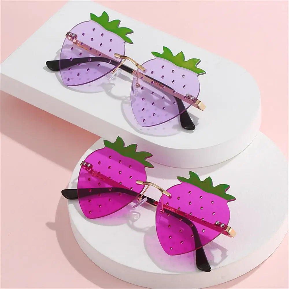 Einzigartige Bunte Erdbeere Sonnenbrille für Frauen Männer Festival Party Rave Sonnenbrille Weihnachten Dekorationen Straße Snap Brillen