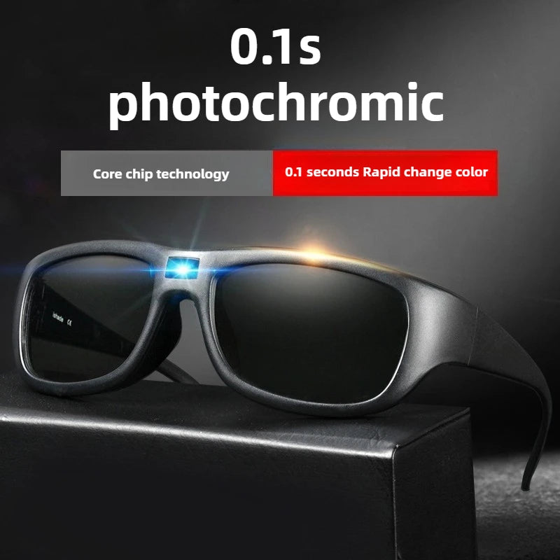 Sportreiten 0,1 s Intelligente photochrome Sonnenbrille für Männer TR90 Farbwechsel Polarisierte Linsenschirme UV400 Angeln Sonnenbrille