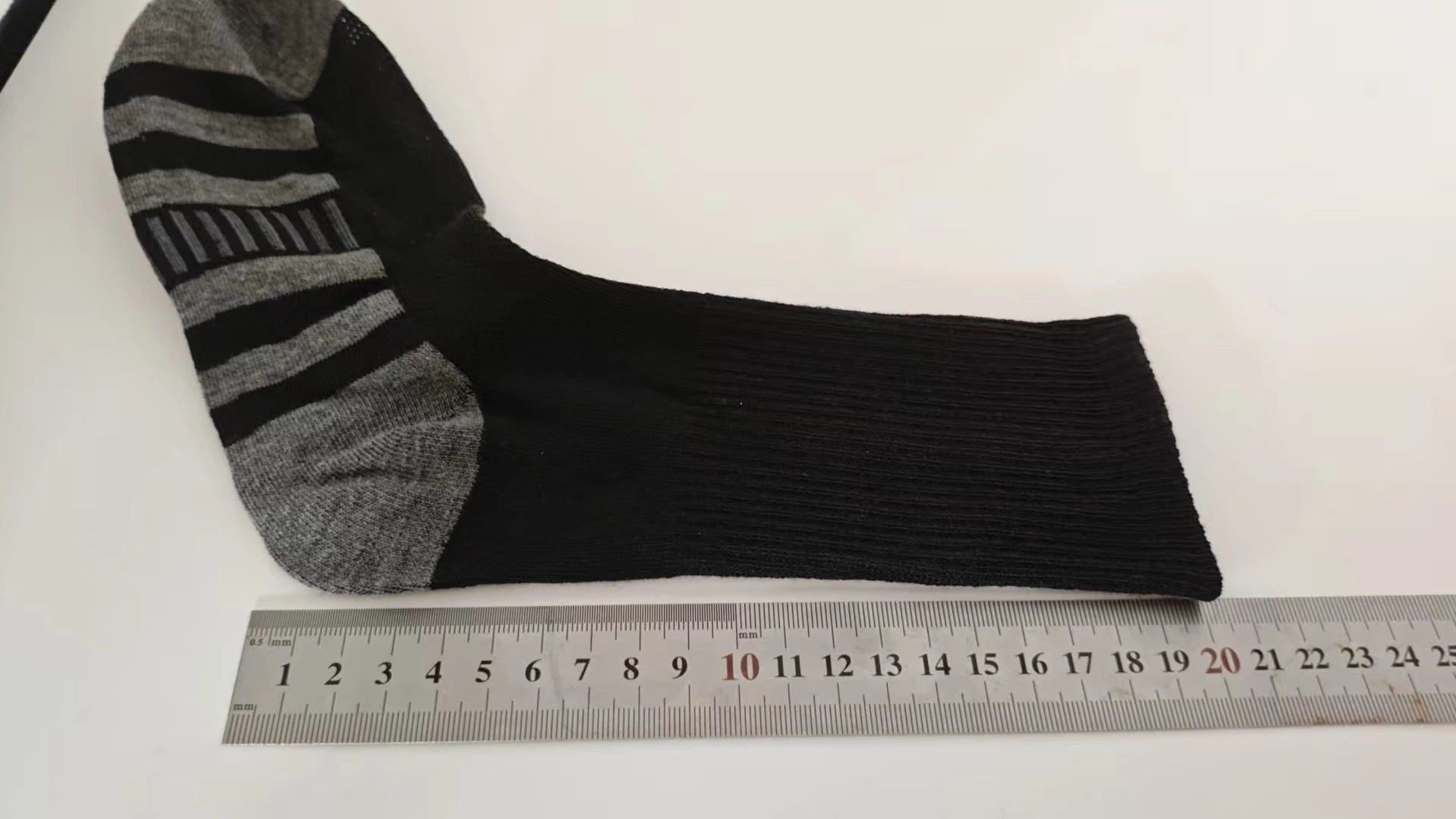10/20/30 Paar klassische Crew-Socken für Herren, Unisex, Sportsocken für Herren, Laufen, Basketball, rutschfest, für den Außenbereich, atmungsaktiv, Herrensocken