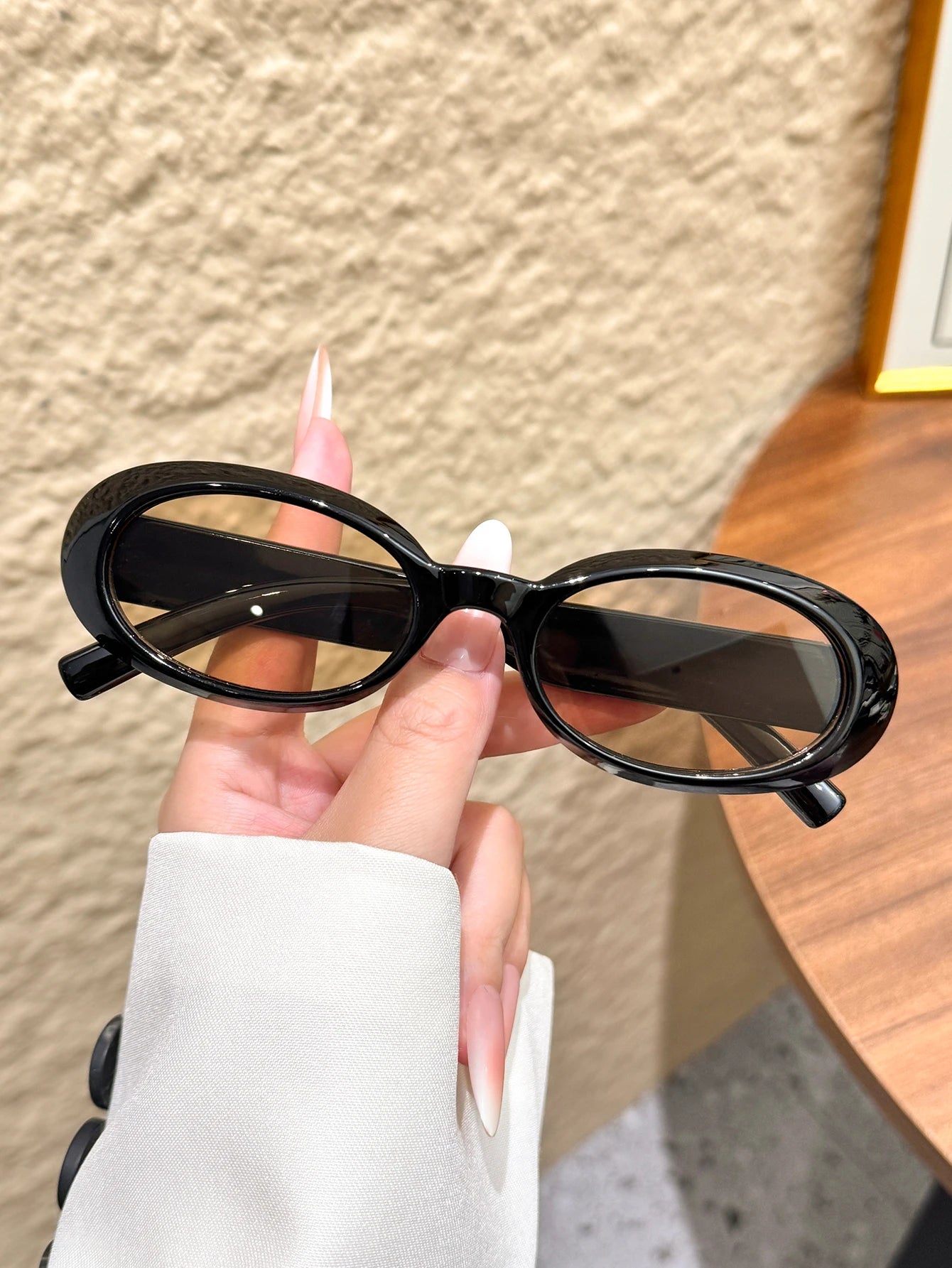 1 Stück einfache, stilvolle, ovale Retro-Sonnenbrille, Business-Casual-Accessoires, geeignet für den Arbeitsweg, Partys, Urlaub