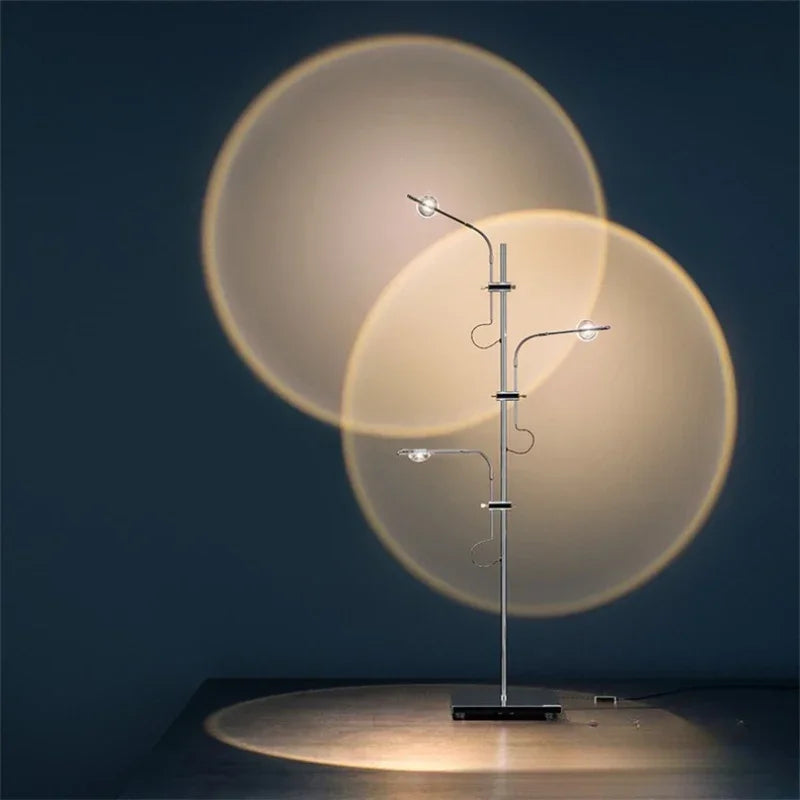 Moderne minimalistische Designer-Projektionslampe mit mehreren Köpfen, minimalistischer Stil, Heimdekoration, Licht, Wohnzimmer, LED-Stehlampe
