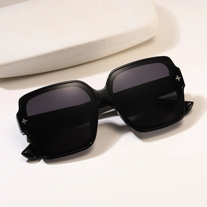 Modische Sonnenbrille mit quadratischem Rahmen für Damen, luxuriöser UV-Schutz, großer Rahmen, All-Match DS-8052-1