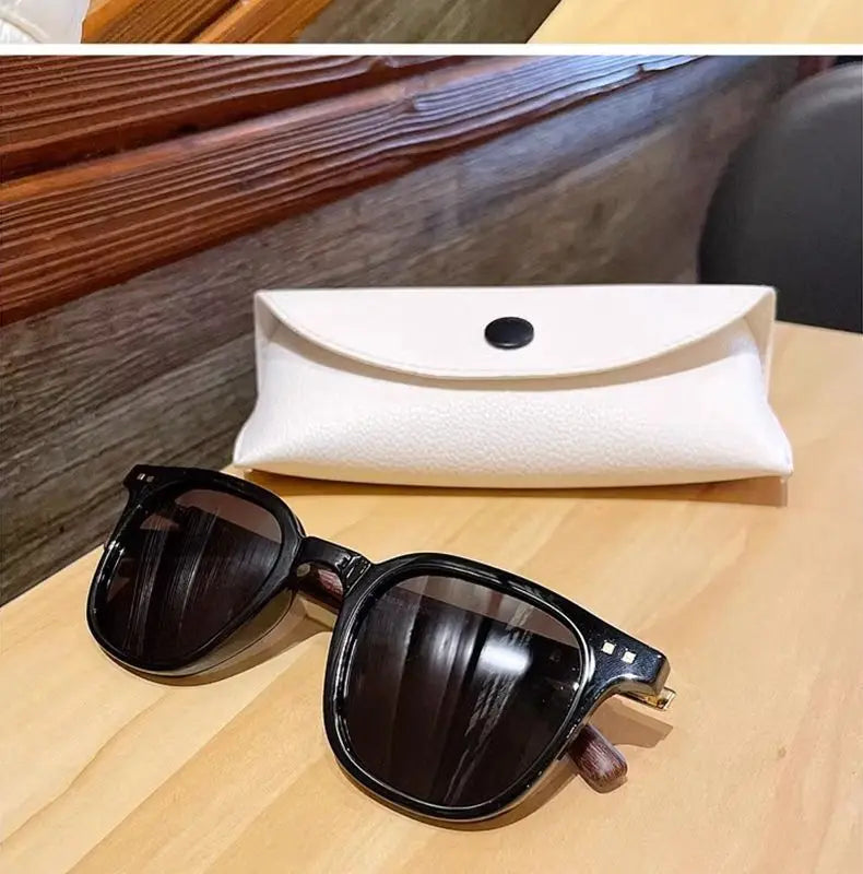Klassische Holzmaserung Spiegel Beine Sonnenbrille Herren kleinen Rahmen quadratische Sonnenbrille Damen hochwertige Brille uv400 oculos de sol