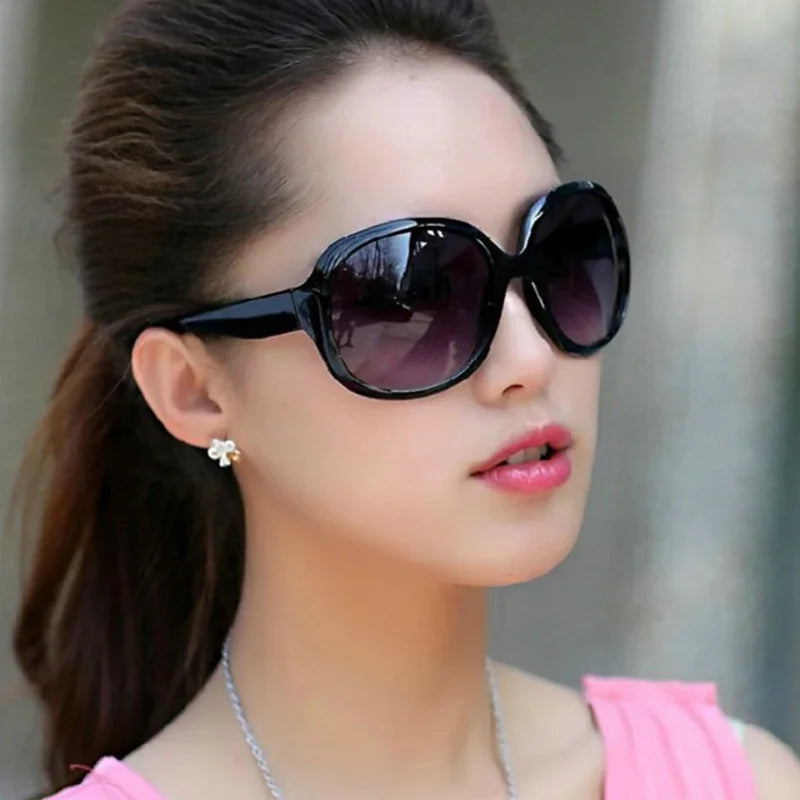 Übergroße hochwertige Sonnenbrille Frauen Luxusmarke Designer ovale Sonnenbrille Vintage Black Shades UV400 Oculos De Sol