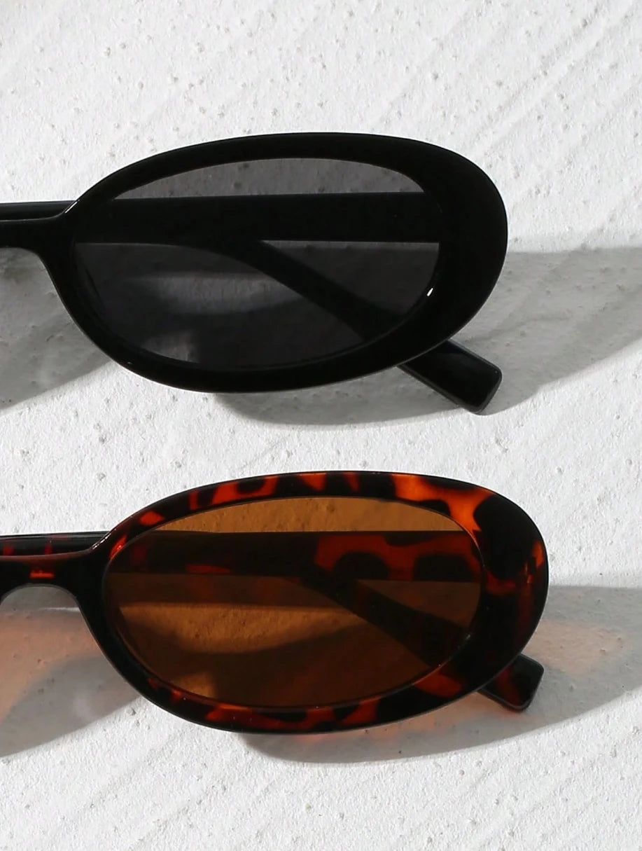 2 Stück Vintage-Sonnenbrille aus Kunststoff mit kleinem Rahmen, oval, für Outdoor-Reisen, Strand, Urlaub, UV-Schutz, modischer Schatten für Reisen