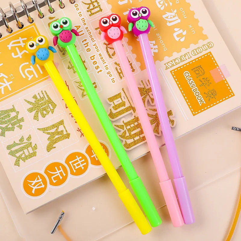 Großhandel Kreative Nette Farbe Eule Stereo Gel Stift Schwarz Wasser Stift Student Schreiben Werkzeuge Schreibwaren Shop Großhandel