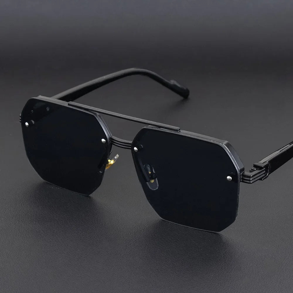 Herren-Sonnenbrille aus Metall, quadratisch, halber Rahmen, Reisnägel, lässige Trendbrille, Persönlichkeit, Retro-Mode, Outdoor-Sportbrille