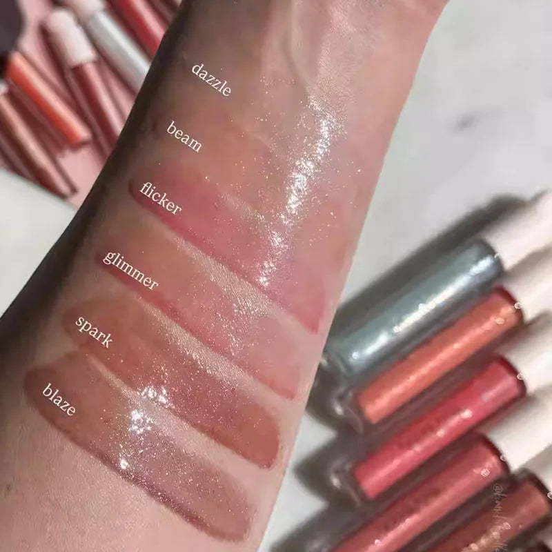 SELTENER SCHÖNHEIT 6-Farben-Beam Fine Blaze Sparkling Lippenstift und glatter Lipgloss Eine natürliche Schönheit, die Ihren Teint akzentuiert