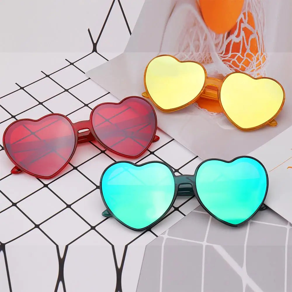 Herz Sonnenbrille für Frauen Männer Randlose Gradienten Sonnenbrille UV400 Weibliche Sommer Shades Luxus Marke Design Damen Brillen 2025