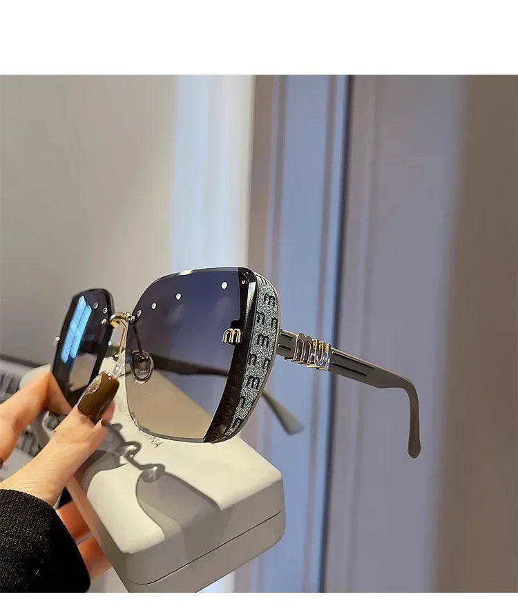 Ins Neue Fashion Square Sonnenbrille Frauen Luxus Designer Sonnenbrille Damen Vintage Trendy Fahren Brillen Gafas De Sol