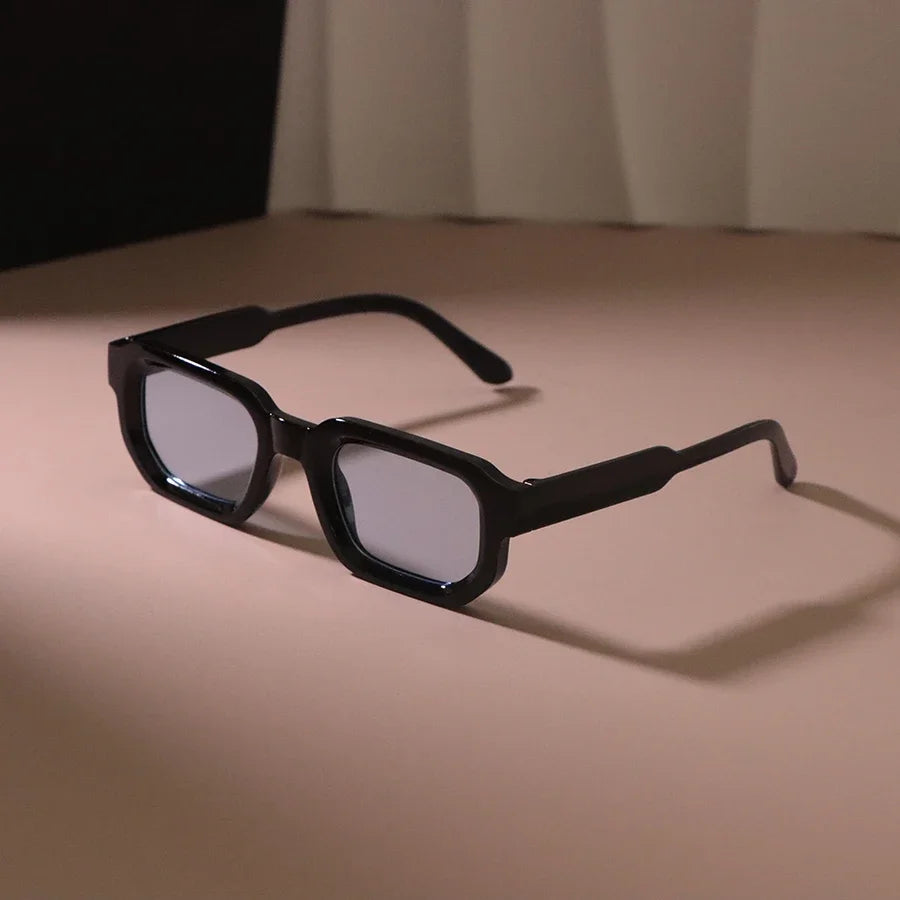 Neue rechteckige Sonnenbrille Frauen Männer luxuriöse Marke Designer lässige Sonnenbrille weibliche männliche Kunststoff Persönlichkeit Outdoor-Brillen