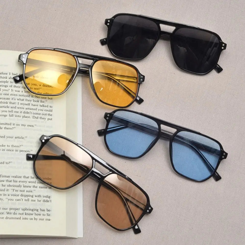 Punk-Sonnenbrille mit quadratischem Rahmen, Anti-UV-Schutz für den Strand, Augenschutz, schwarze Sonnenbrille, Reisezubehör, Retro-Sonnenbrille für Damen und Herren