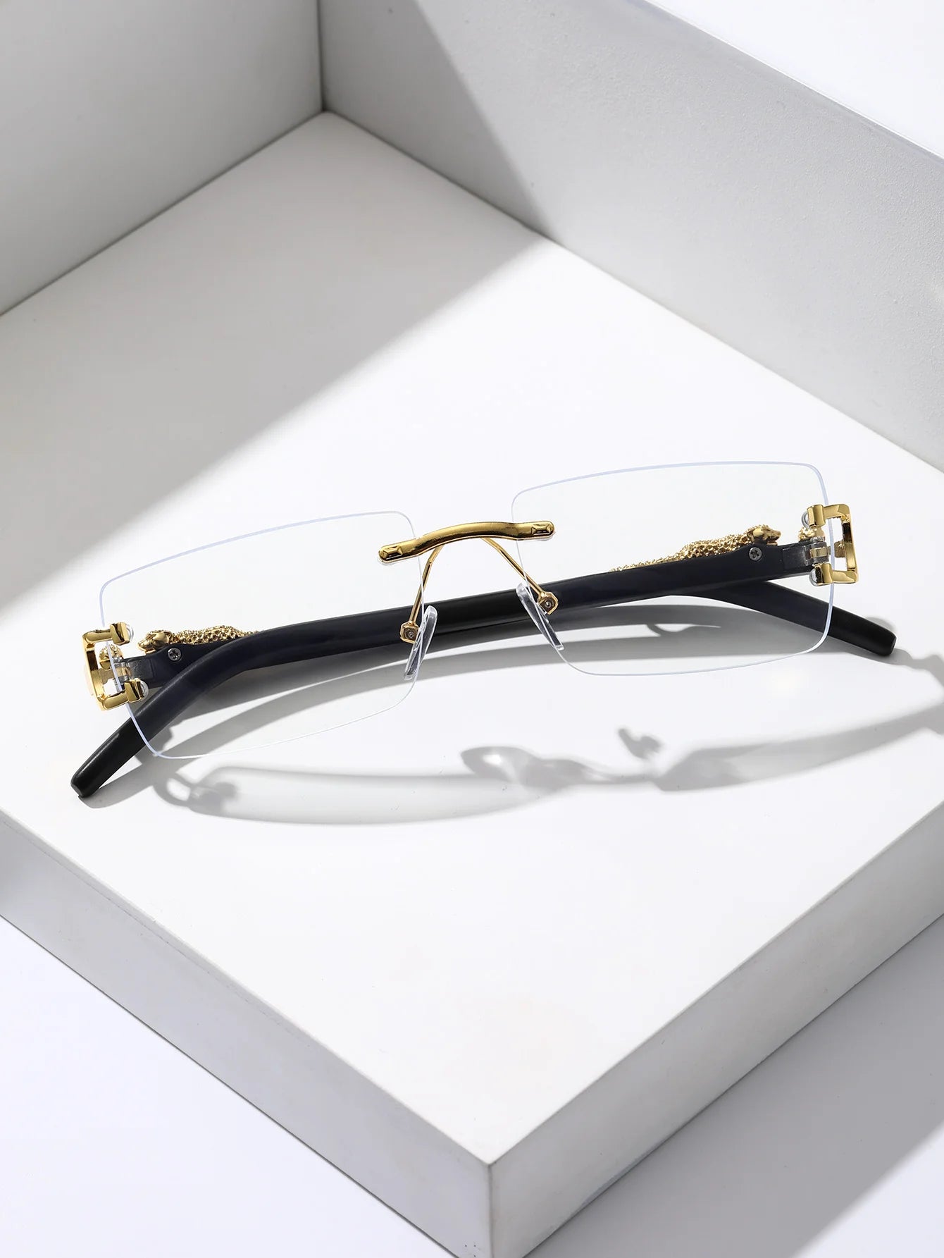 1/2 Stück modische, trendige, rahmenlose, rechteckige, personalisierte Sonnenbrille für den Alltag