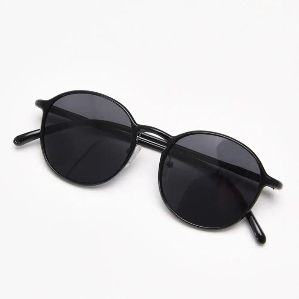 Sonnenbrille mit rundem Rahmen und rundem Rahmen, klassisches ultraleichtes Design, UV-beständige Brille, Vintage, trendige Fahrsonnenbrille für Herren und Damen