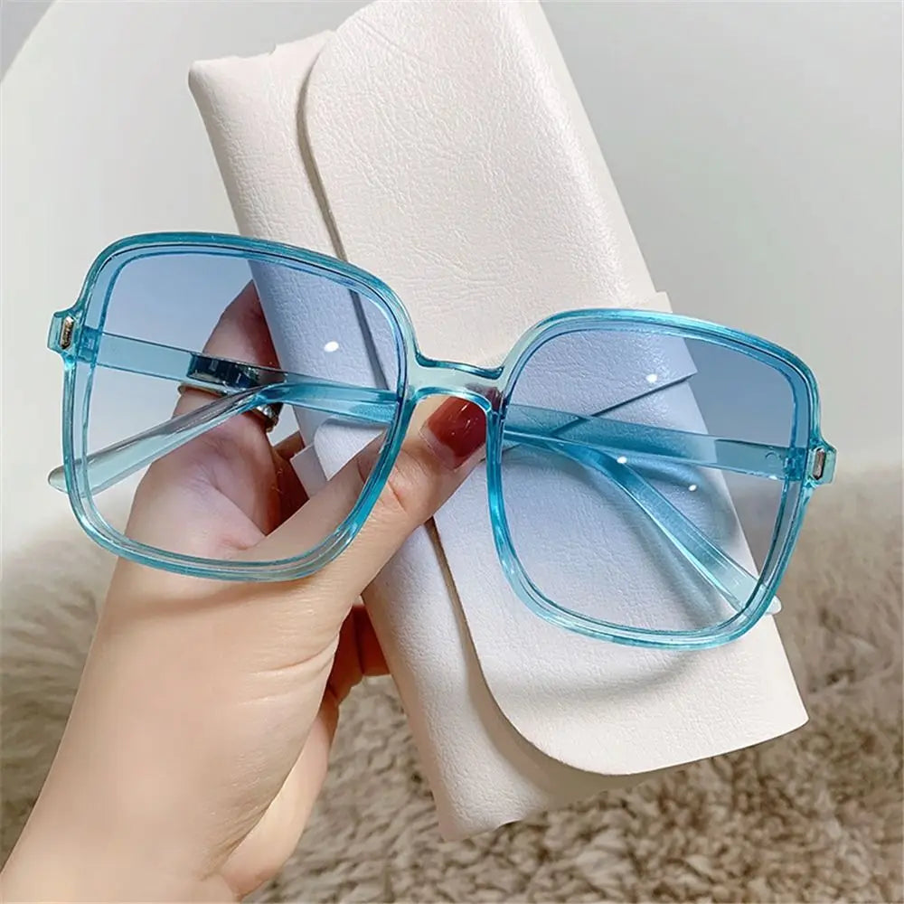 Übergroße Sonnenbrille für Frauen Luxus Vintage quadratische Sonnenbrille klassische UV400 Big Frame Lady Brillen