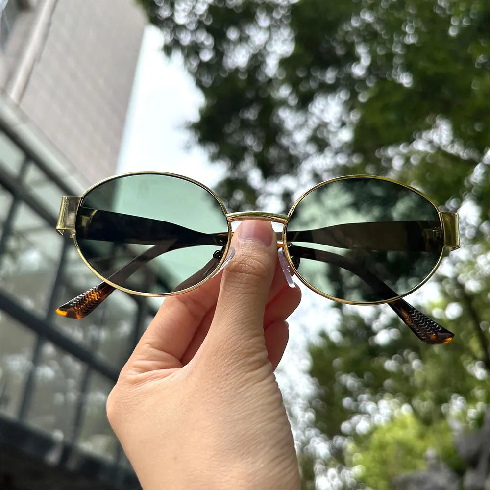 Luxuriöse Unisex-Sonnenbrille aus Metall, ovale Form, modisch, UV400-Schutz, elegante Farbtöne für Damen und Herren