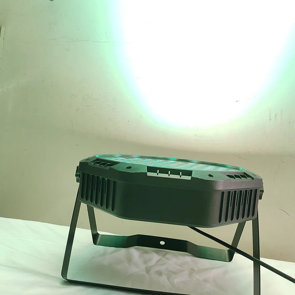 Neue 80 W Upgrade 54 Par Licht LED Bühne Party Lichter flache Par Strobe Dmx512 Steuerung RGB 3In1 Farben für DJ Disco Hochzeit Weihnachten