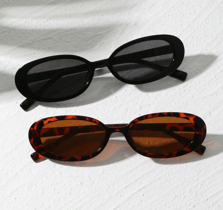 2 Stück Vintage-Sonnenbrille aus Kunststoff mit kleinem Rahmen, oval, für Outdoor-Reisen, Strand, Urlaub, UV-Schutz, modischer Schatten für Reisen