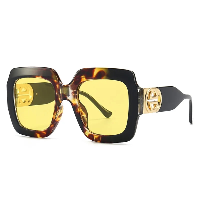 2024 Retro übergroße quadratische Sonnenbrille Frauen Luxusmarke Big Frame Sonnenbrille für Männer Vintage Punk Shades UV400 Tendy Brillen