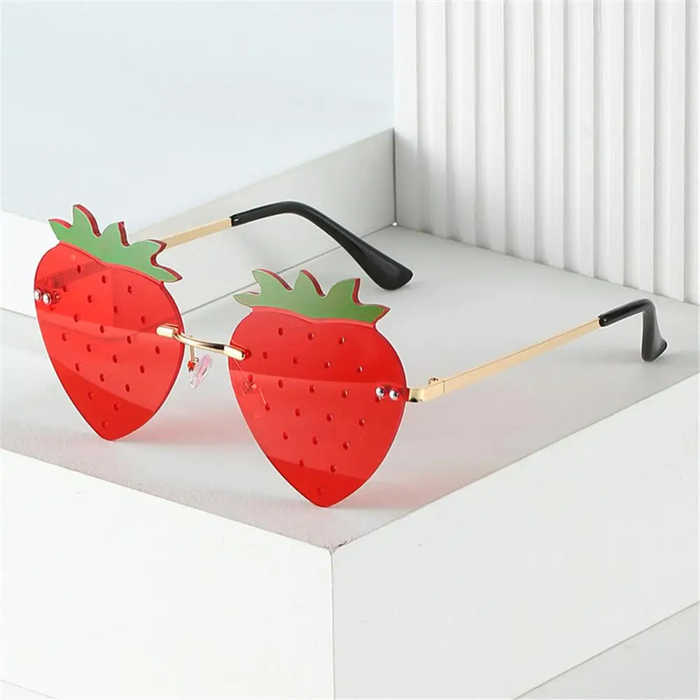 Einzigartige Bunte Erdbeere Sonnenbrille für Frauen Männer Festival Party Rave Sonnenbrille Weihnachten Dekorationen Straße Snap Brillen