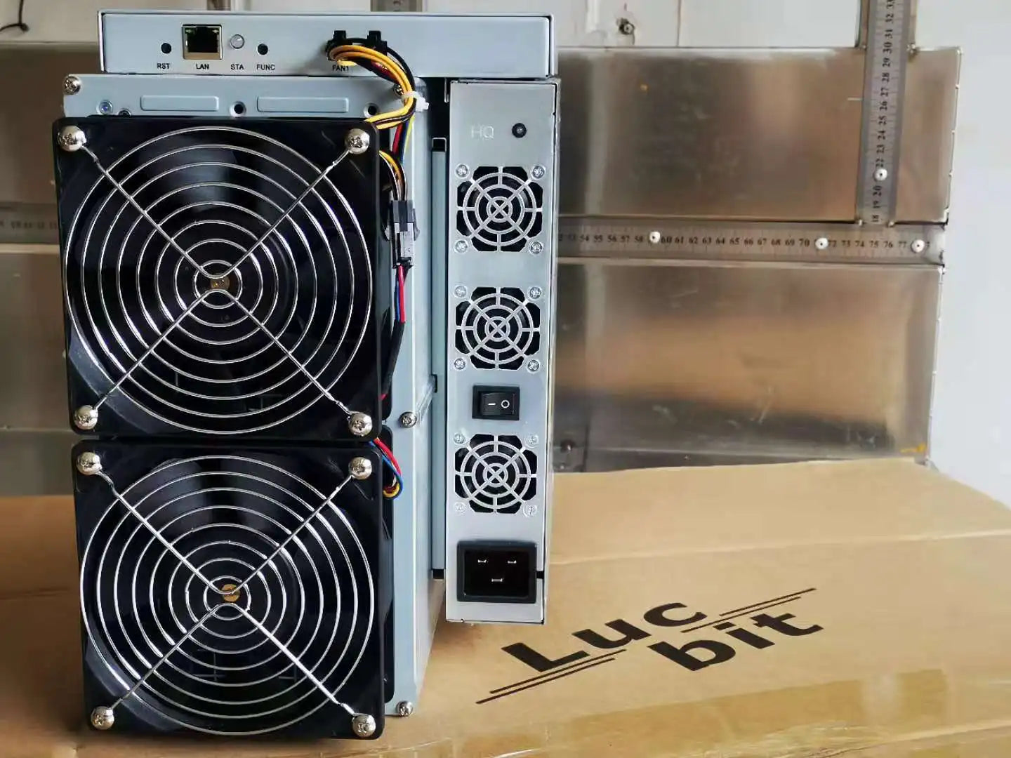 ASIC BTC Miner Avalon A1246 90T/87T/85T/83Th/s Optionaler Bitcoin Miner SHA-256 BTC-Mining-Maschine, besser als Avalon 1166pro 1126