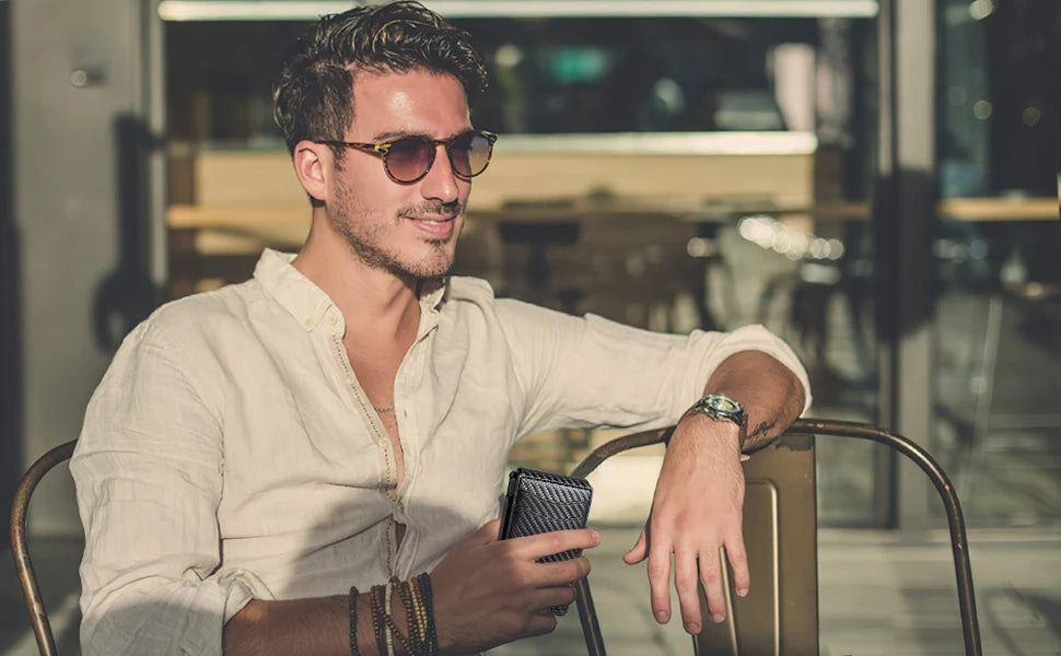 Geldbörse für Herren, minimalistische Herren-Geldbörse mit 9–13 Karten, schmale, kompakte Geldbörse mit Geldscheinklammer und Ausweisfenster, RFID-blockierendes Smart Pop Up C